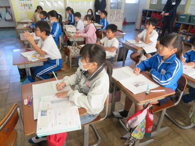 みんな真剣です