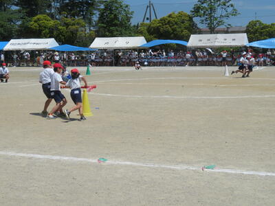 ４年生　風を切って